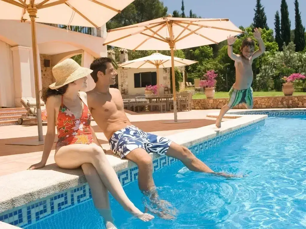 Swimming Pool Contractor